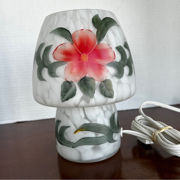 Vintage Satin Glass Murano Style Mushroom Lamp Floral Design - Picture 4 of 9
